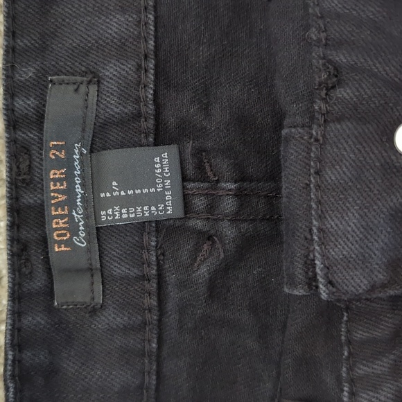 Forever 21 Black Denim Button-Front Skirt Size S - Picture 2 of 7